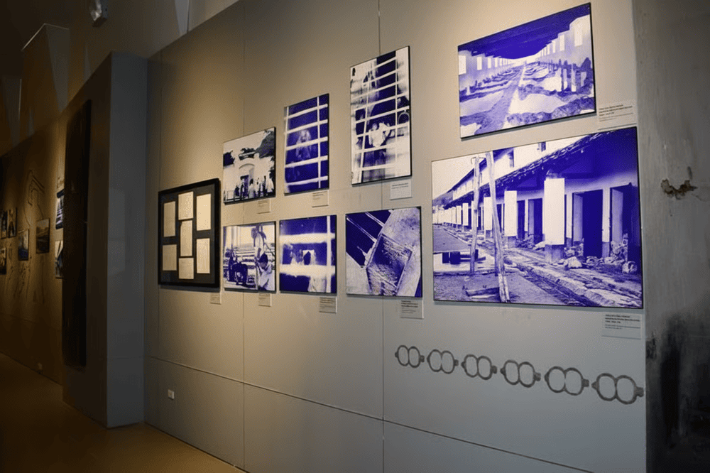 Nên ăn mặc kín đáo khi tới các địa điểm lịch sử